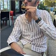 Laureato in tecniche audioprotesiche, svolgo aiuto per il studenti in materie scientifiche